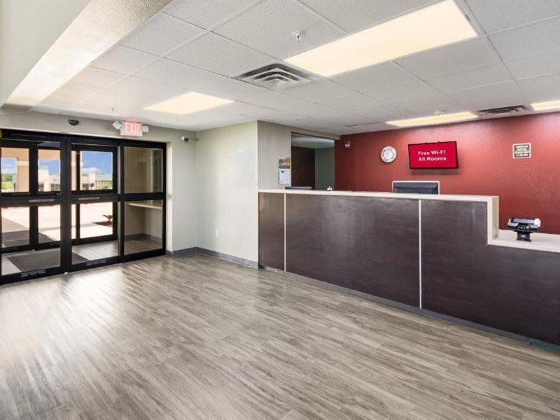 Red Roof Inn & Suites Austin East - Manor Exteriér fotografie