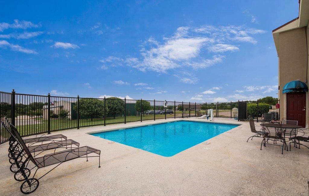Red Roof Inn & Suites Austin East - Manor Exteriér fotografie