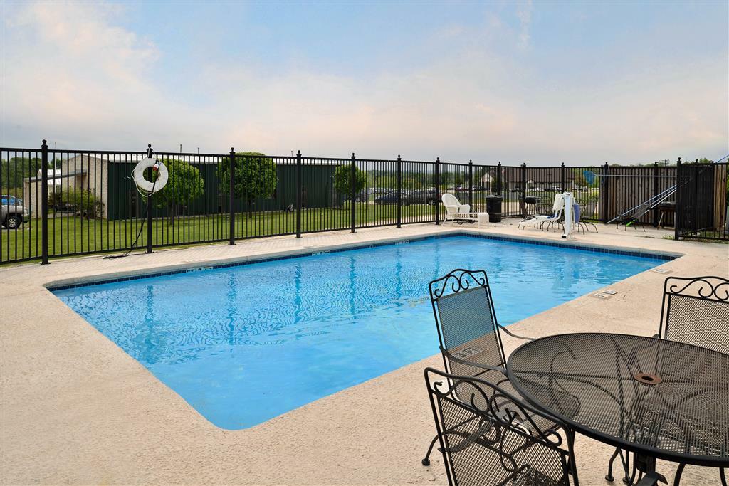 Red Roof Inn & Suites Austin East - Manor Zařízení fotografie